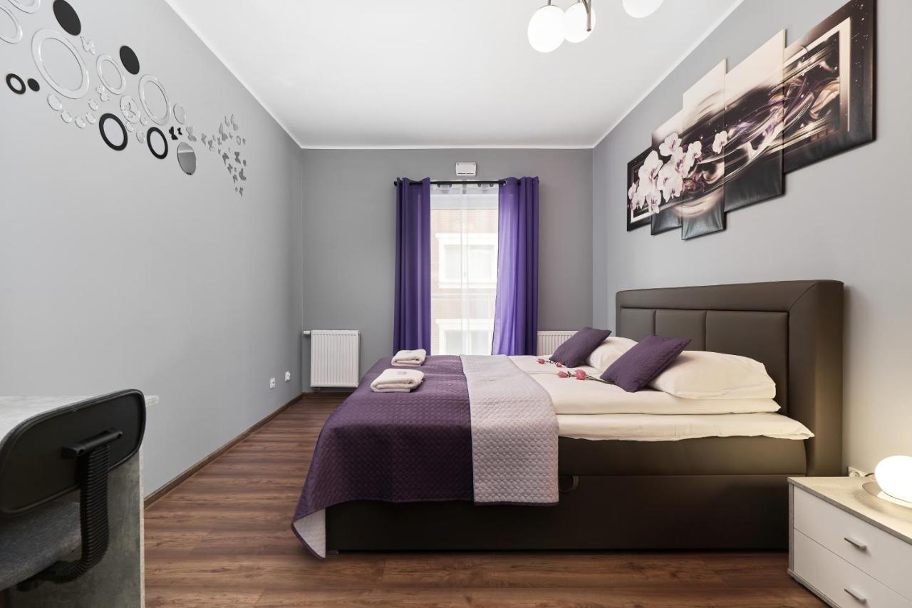 Apartments Wroclaw Jana Pawla II With Free Parking Wroclaw By Noclegi Renters Dış mekan fotoğraf